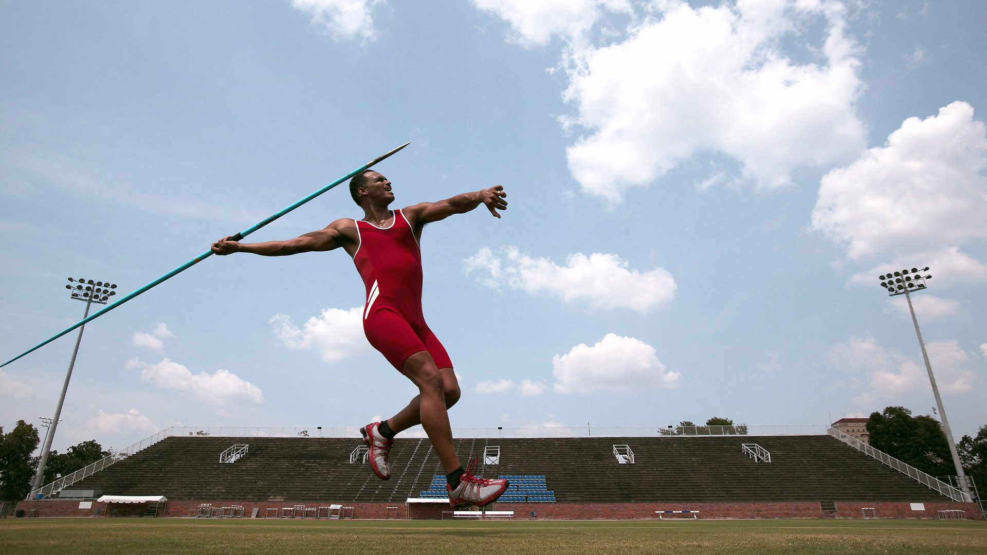 本泽马一剑封喉，加拿大提前终结希腊奥运悬念