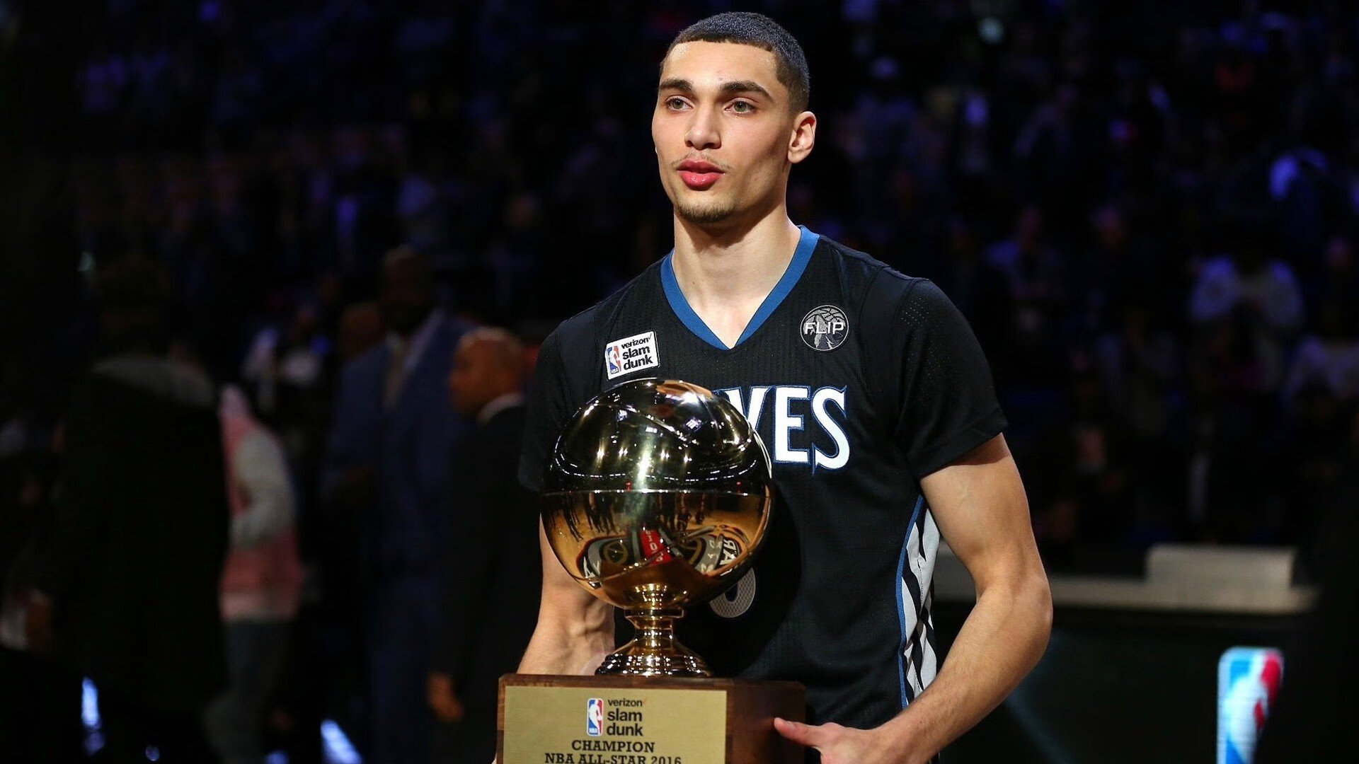 新赛季揭幕战,F1引擎轰鸣与NBA版图震动,竞技体育的无限可能