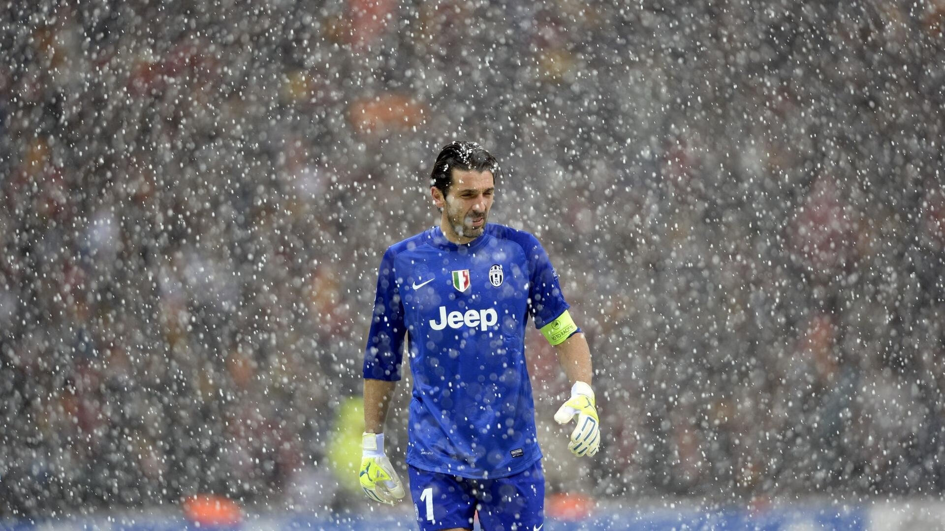 阿尔瓦雷斯里程碑之夜,摩洛哥战术铁幕窒息威尔士