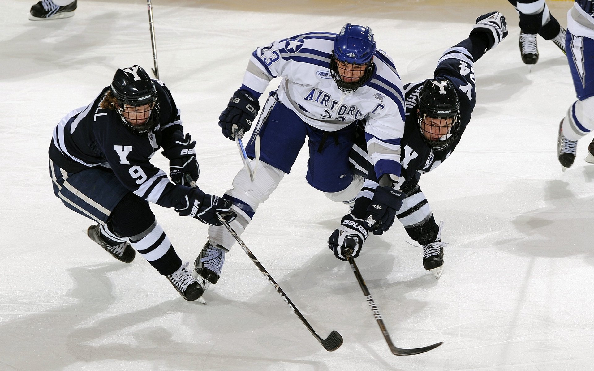 孔德存在感拉满，沙特压哨绝杀，足球如何成为沙特的新石油？